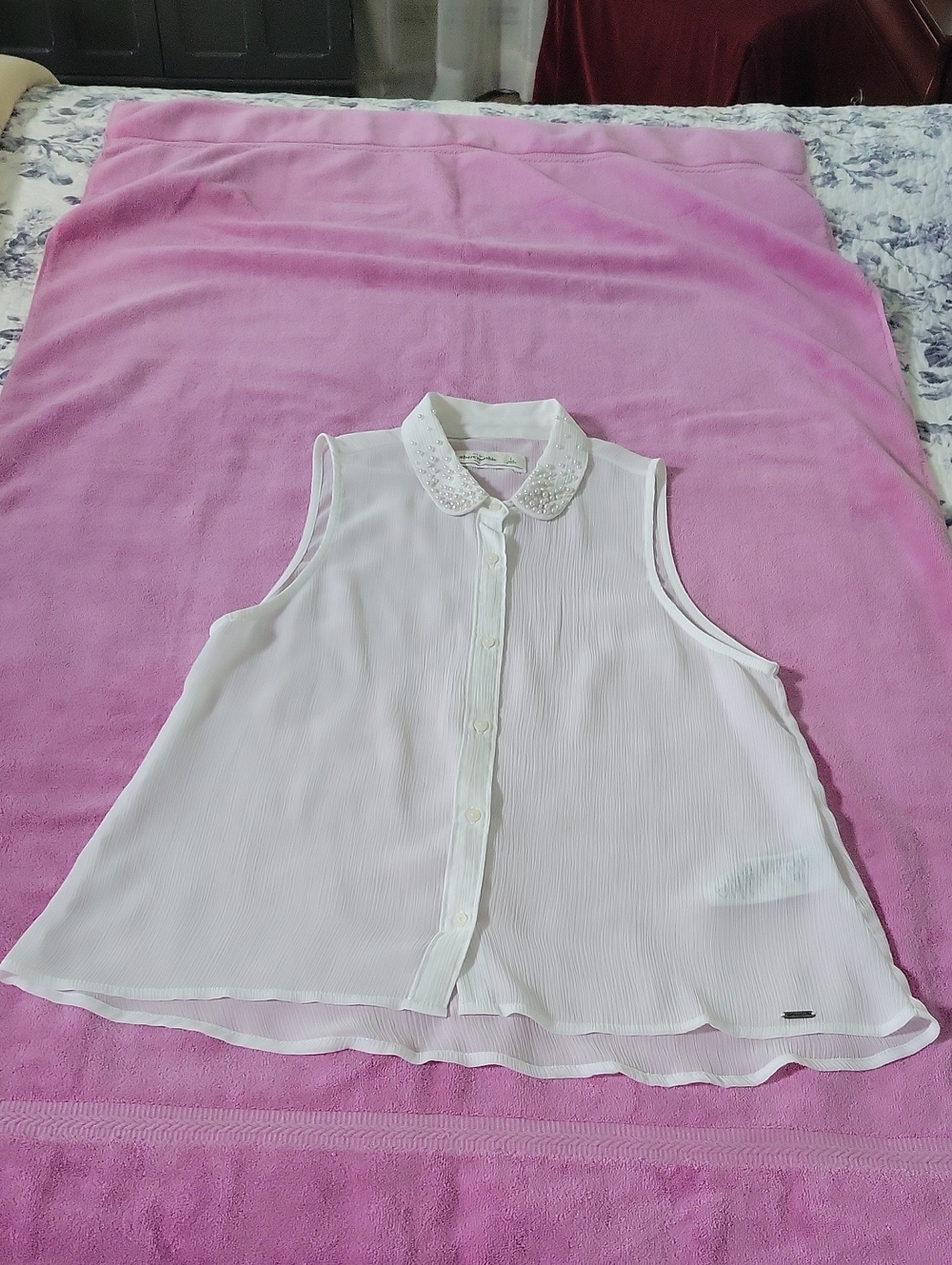 Abercrombie & Fitch Ivory Kids Sleeveless Beaded Collar Blouse